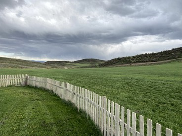 Pet-Friendly Steamboat Springs Ranch House for the Best of Colorado Glamping - Steamboat Springs, Colorado - glamping.directory