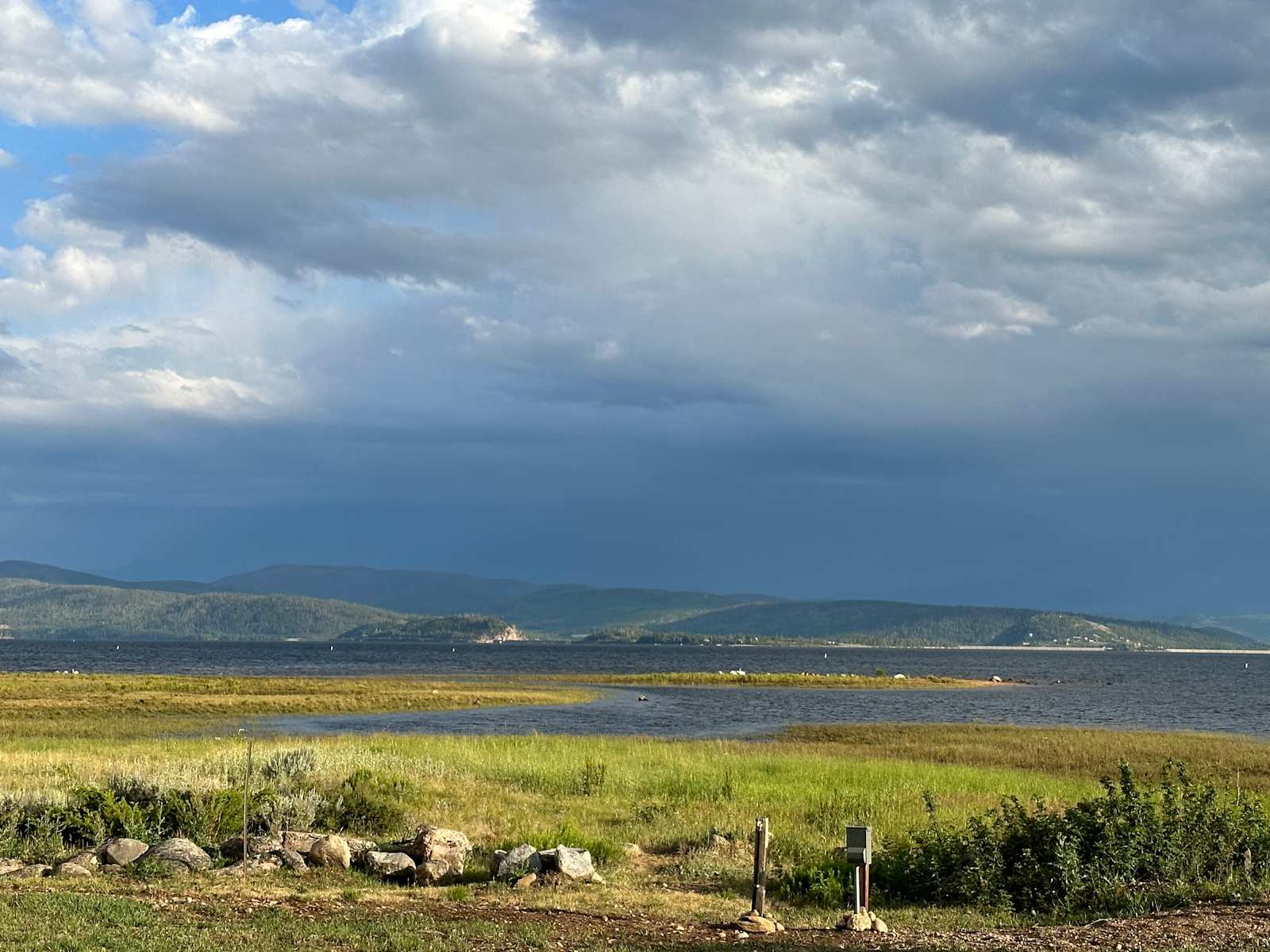 Dillie Docks - Granby, Colorado - glamping.directory