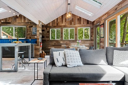 Dog Friendly Glamping on the Russian River with a Hot Tub and Views - Guerneville, California - glamping.directory