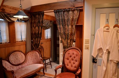 Vintage Vacation Rental near Rhinebeck in Saugerties, New York - glamping.directory