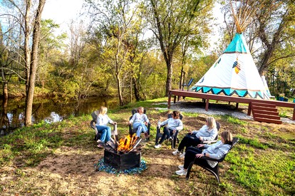 Serene Teepee Escape with Soulful Ambiance in Salt Lick, Kentucky - Salt Lick, Kentucky - glamping.directory