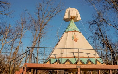 Serene Teepee Escape with Soulful Ambiance in Salt Lick, Kentucky - Salt Lick, Kentucky - glamping.directory