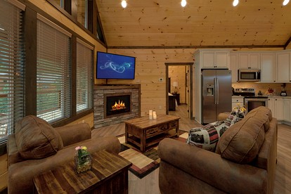 Romantic Cabin Escape for Two with Indoor Pool and Hot Tub in Sevierville, Tennessee - Sevierville, Tennessee - glamping.directory