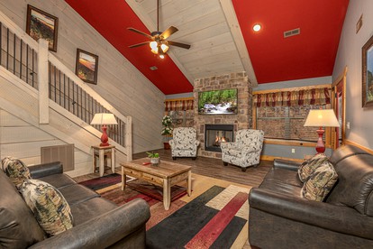 Mountain Magic - Glamping in the Great Smokies in this Lovely Cabin Rental in Gatlinburg - Gatlinburg, Tennessee - glamping.directory