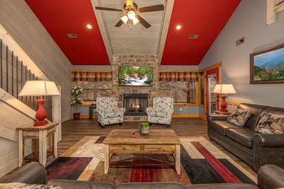 Mountain Magic - Glamping in the Great Smokies in this Lovely Cabin Rental in Gatlinburg - Gatlinburg, Tennessee - glamping.directory