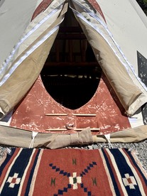 Peaceful Hand-Painted Tipi with Outdoor Kitchen near Columbia River Gorge, Oregon - Corbett, Oregon - glamping.directory
