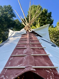 Peaceful Hand-Painted Tipi with Outdoor Kitchen near Columbia River Gorge, Oregon - Corbett, Oregon - glamping.directory