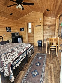 Cozy Cabin for Two in Escalante, Utah - Perfect for a Romantic Mountain Getaway - Escalante, Utah - glamping.directory