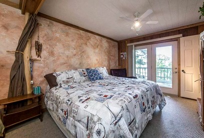 Breathtaking Wooden Cabin with Great Sights in Edgemont, Arkansas - Edgemont, Arkansas - glamping.directory