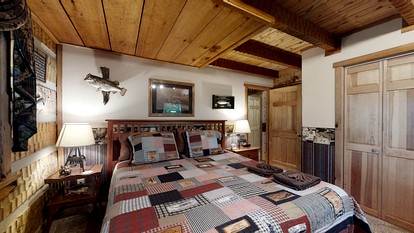 Smoky Mountain Serenity: Your Dream Vacation Awaits in this Perfect Cabin with Hot Tub - Sevierville, Tennessee - glamping.directory