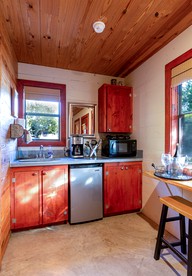 Secluded Johnson City Cabin Rental for Glamping near Austin - Johnson City, Texas - glamping.directory