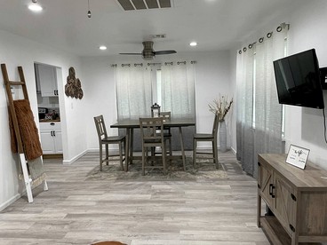 Cozy Nature-Filled Home with Garden & Night Sky Views Near Yosemite Tioga Pass, Groveland CA - Groveland, California - glamping.directory