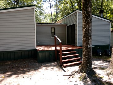 Family-Friendly Cabin Rental in Coastal Georgia near the Golden Isles - Brunswick, Georgia - glamping.directory