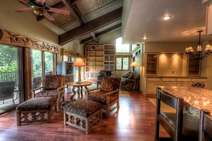 Stunning Luxury Cabin with Fitness Center near the Animas River in Durango, Colorado - Durango, Colorado - glamping.directory