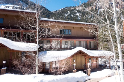 Stunning Luxury Cabin with Fitness Center near the Animas River in Durango, Colorado - Durango, Colorado - glamping.directory