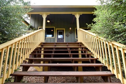 Unique Elevated Cabin Rental with Whirlpool Tub near Somerville Lake, Texas - glamping.directory