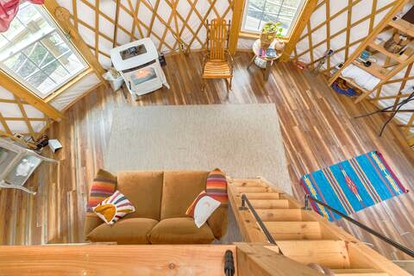 Private, Pet Friendly Creekside Yurt with Hot Tub in Dugspur, Perfect for a Virginia Glamping Getaway - Dugspur, Virginia - glamping.directory