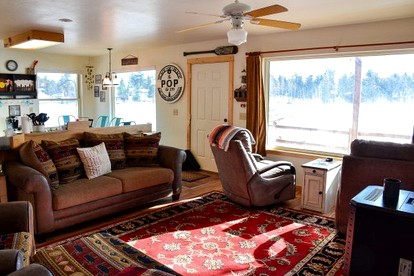 Lakefront Cabin with BBQ Grill, Perfect for a Weekend of Fishing in Red Feather Lakes, Colorado - Red Feather Lakes, Colorado - glamping.directory
