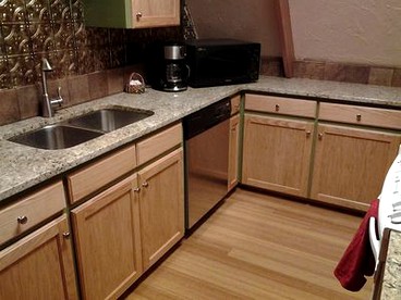 Modern A-Frame Cabin with a Hot Tub near Millwood Lake, Arkansas - Ashdown, Arkansas - glamping.directory