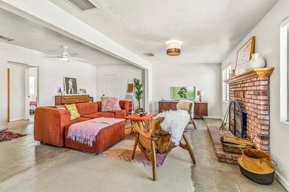 Luxury Glamping Vacation Rental for Four for Stargazing near Joshua Tree National Park, California - Twentynine Palms, California - glamping.directory