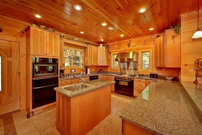 Amazing Gatlinburg Cabin Rental for a Family Vacation near the Great Smoky Mountains, TN - Gatlinburg, Tennessee - glamping.directory