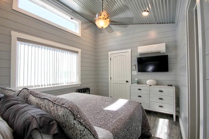 Amazing Glamping Vacations in this Riverside Cottage in Llano, Texas - Llano, Texas - glamping.directory