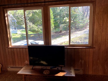 Gorgeous Cabin Rental with a Fabulous Deck for a Getaway in California - Camp Nelson, California - glamping.directory