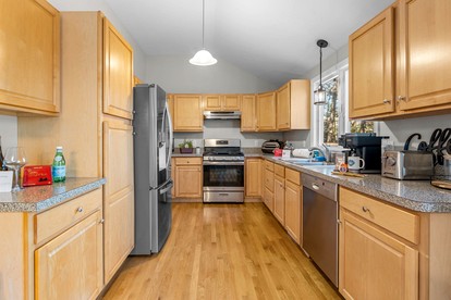 Charming Family Retreat with Private Hot Tub & Firepit Near Cape Cod Beaches, Barnstable MA - Barnstable, Massachusetts - glamping.directory