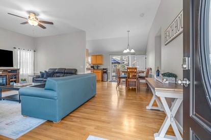 Charming Family Retreat with Private Hot Tub & Firepit Near Cape Cod Beaches, Barnstable MA - Barnstable, Massachusetts - glamping.directory