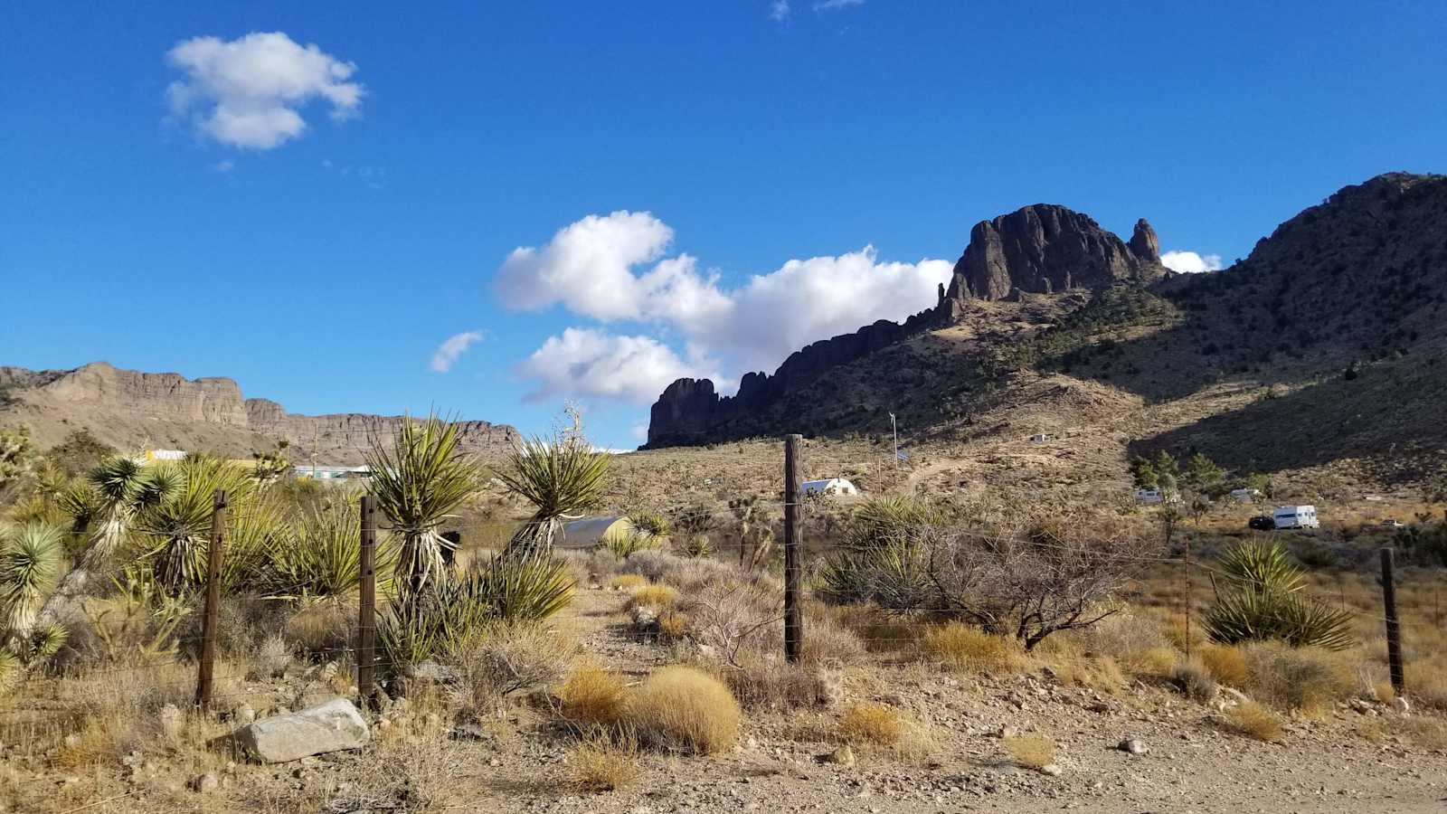 22 Vikings Camp and Cabin - Dolan Springs, Arizona - glamping.directory