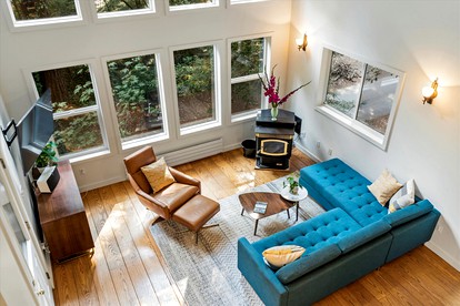 Luxury Glamping in Wooden Chalet near Rio Nido, California - Guerneville, California - glamping.directory