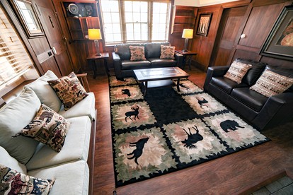 Aspen Mountain Cabin with Private Hot-Tub and Wonderful Views of Longs Peak near Estes Park, Colorado - Estes Park, Colorado - glamping.directory