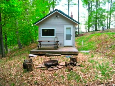 Rustic and Cozy Cabin Rental near Cherry Springs State Park, Pennsylvania - glamping.directory