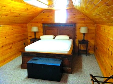 Rustic and Cozy Cabin Rental near Cherry Springs State Park, Pennsylvania - Galeton, Pennsylvania - glamping.directory