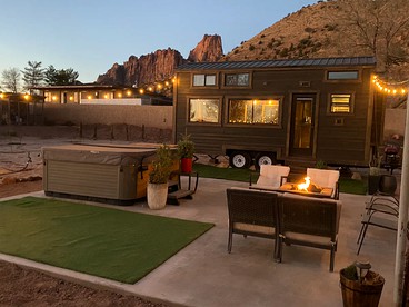 Hurricane Rental for the Best Places to Go in Utah - Hildale, Utah - glamping.directory