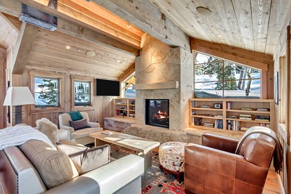 Incredible Villa with Fireplace and Pool Table in Park City, Utah - Park City, Utah - glamping.directory