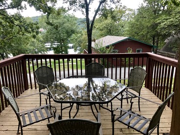 Exquisite and Spacious Vacation Rental in Branson, MO - Branson, Missouri - glamping.directory