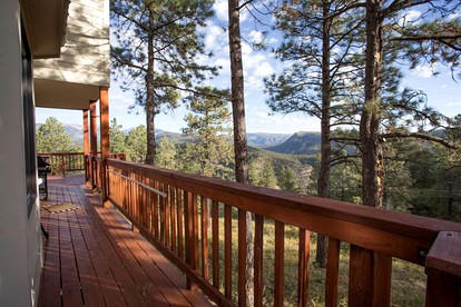 Delightful Cabin Rental with Mountain Views in Durango, Colorado - Durango, Colorado - glamping.directory
