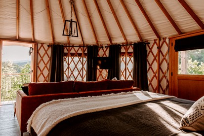 Santeetlah Glamping Getaway in Bryson City, North Carolina - Bryson City, North Carolina - glamping.directory