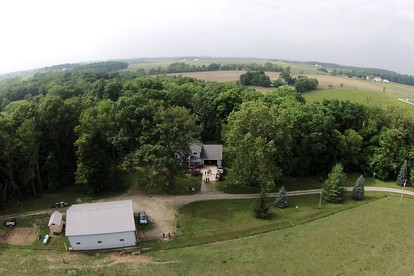 Romantic Room Rental on a Lovely Farm near Hillsboro, Ohio - glamping.directory