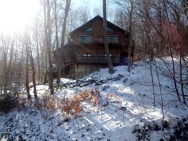 Large Vacation Rental for Groups near Sugar Mountain Resort, North Carolina - glamping.directory