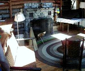 Beachfront Cottage Rental by a Swimming Beach in Friendship, Maine - Friendship, Maine - glamping.directory