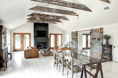 Modern Luxury Rental with Bohemian Decor near Antique Show in Round Top, Texas - Round Top, Texas - glamping.directory