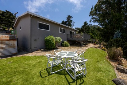 Oceanfront Beach House Nestled Amidst Trees in Pacifica, California - glamping.directory