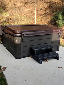 Idyllic Family Cabin with a Private Beach for a Getaway from Akron, Ohio - Wooster, Ohio - glamping.directory