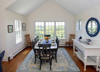 Grand Vacation Rental with 180-Degree Ocean Views on Nantucket, Massachusetts - Nantucket, Massachusetts - glamping.directory
