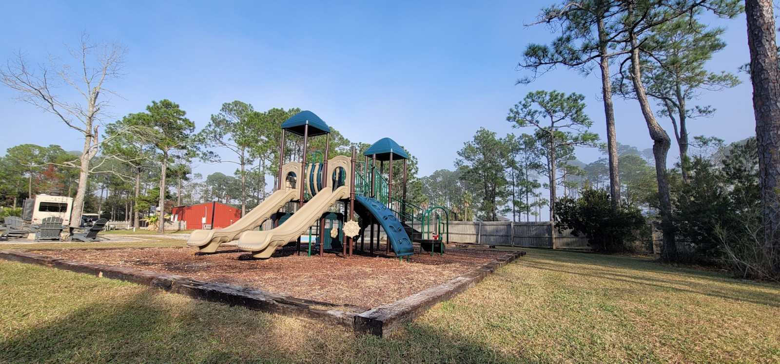 Bay Palms RV Resort - Coden, Alabama - glamping.directory