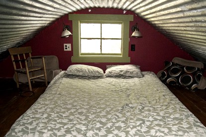 Lovely Cabin Rental with an Antique Iron Tub near Nathrop, Colorado - Buena Vista, Colorado - glamping.directory