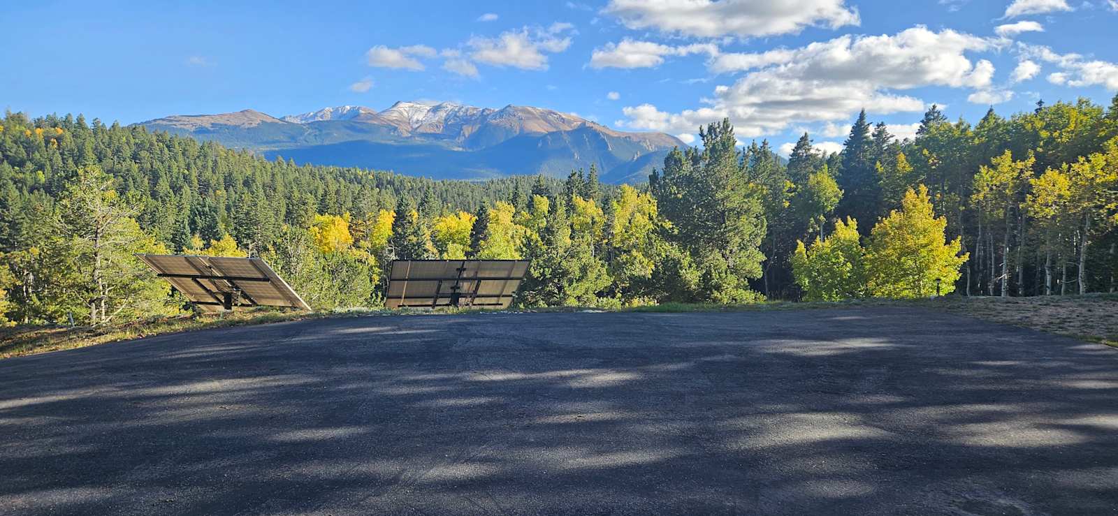 Crystola Creek under Pikes Peak - Woodland Park, Colorado - glamping.directory