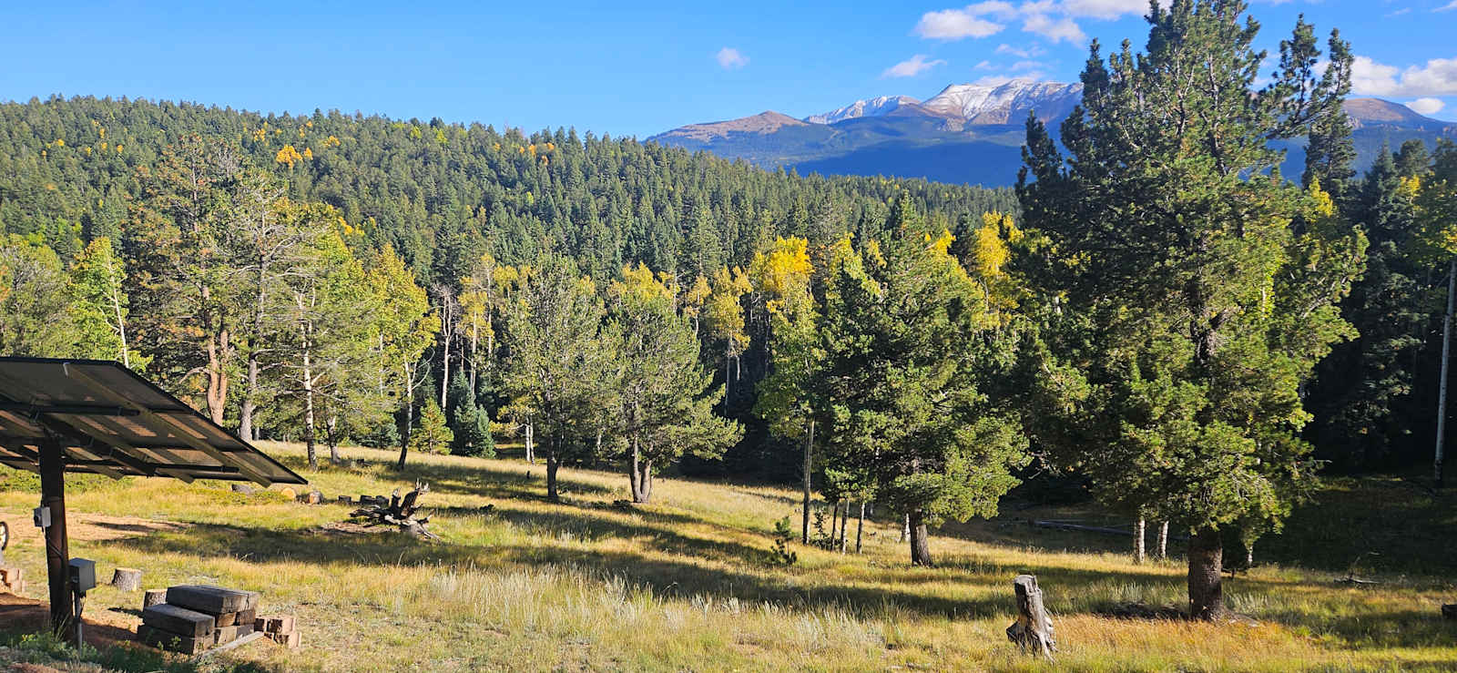 Crystola Creek under Pikes Peak - Woodland Park, Colorado - glamping.directory